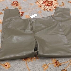Faux Leather Runway Legging Sz 14R. Olive NWT